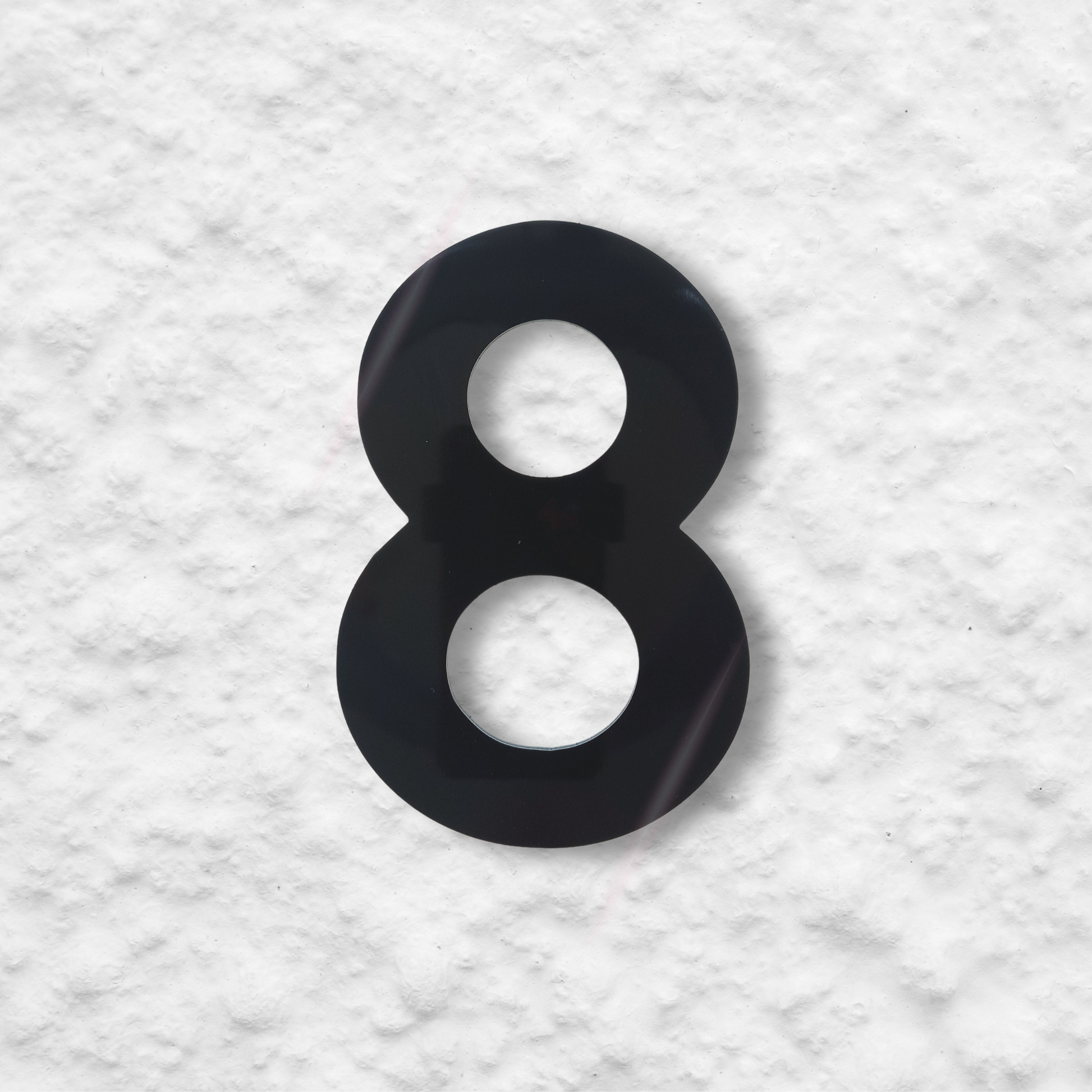 Floating Number 8 - Black Gloss (150mm high)