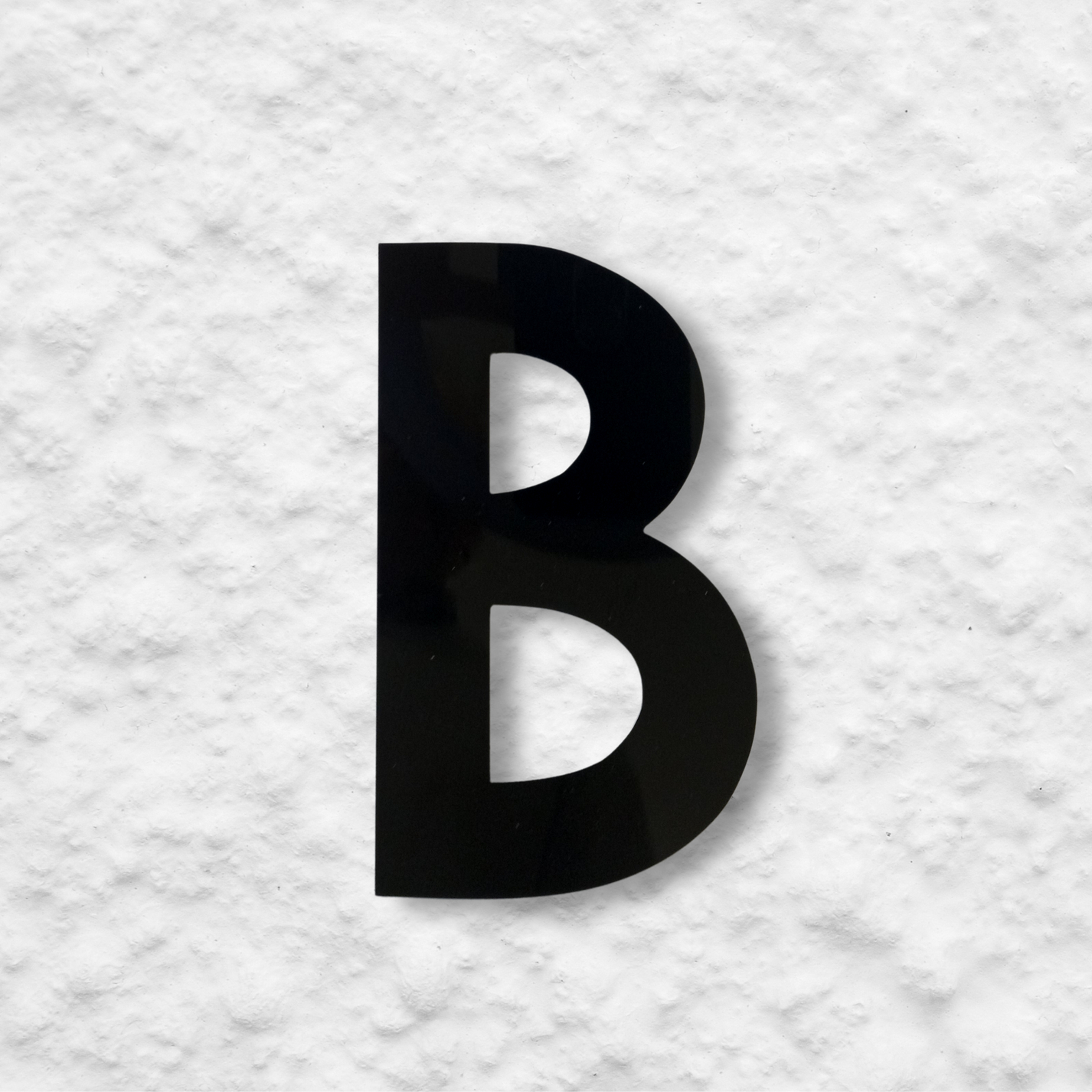 Floating House Letter B - Black Matt – housenumbers.ie